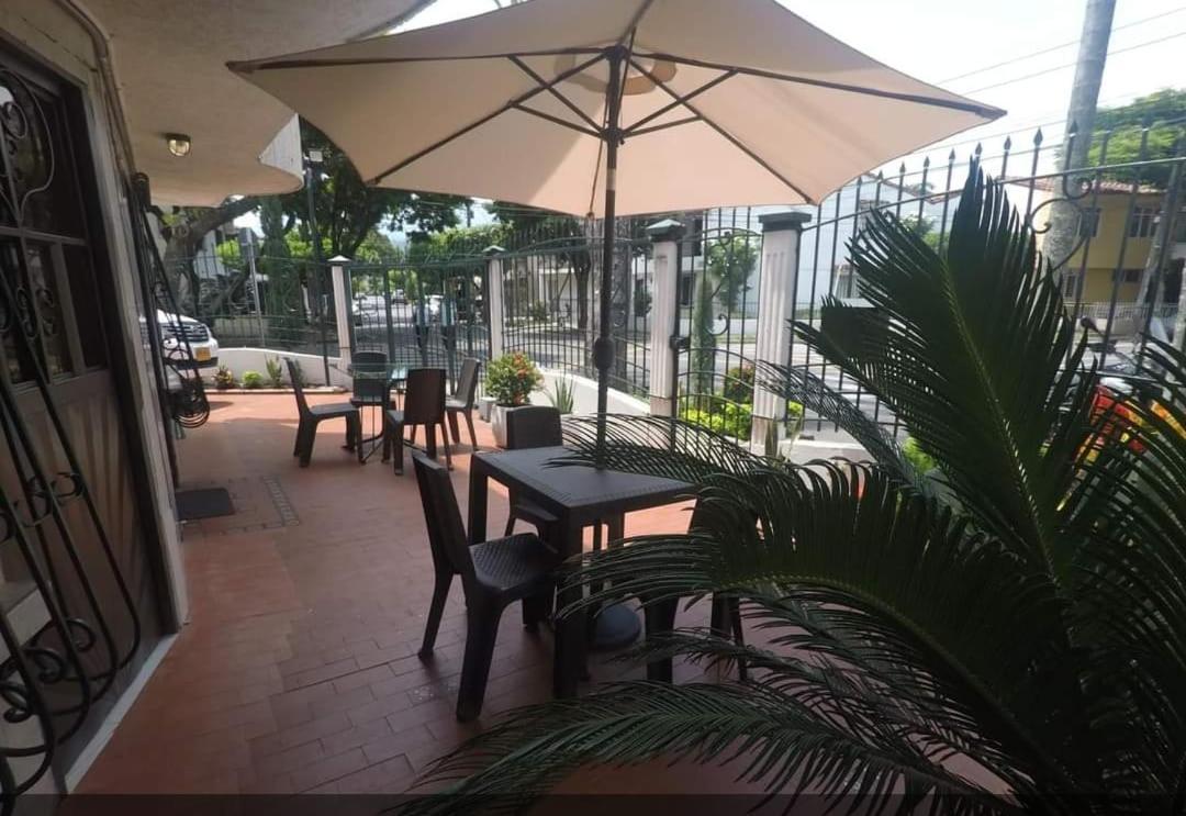 Casa Hotel Flor Del Valle Cali Dış mekan fotoğraf
